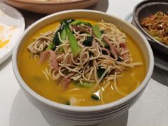 -海鸿荟·沿江菜(中山北路店)