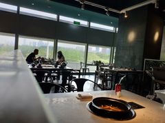 靠窗位-百年果林椰子鸡(中洲店)