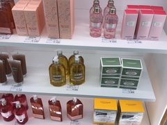 -国药中服免税(北京坊店)