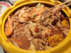 -多嘴超级肉蟹煲(蕾莎店)