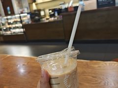 -星巴克(北京西站5号候车室)