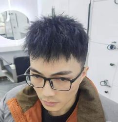 -丝语萱形象