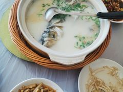 -天乐农家鱼头王(天目湖店)