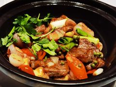 红烧肉和鸡肉-真爱中国餐馆·年华店(朱雀大街店)