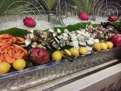 -海口绿发希尔顿酒店-田园汇自助餐·三文鱼·海鲜