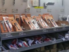 -百安居装修建材卖场(罗湖店)