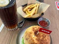 -必胜客(华都店)