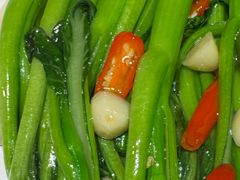 -蒙艾里民族传统菜蒙餐