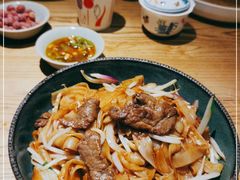 -潮粥荟·潮汕砂锅粥(朝阳大悦城店)