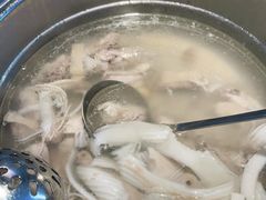 -三个椰子·现砍椰子鸡(金源CBD店)