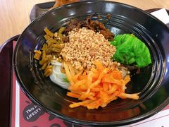 -粉探营螺蛳粉(长宁龙之梦店)