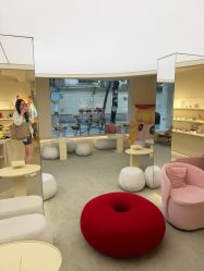-SALON DE VANHADA