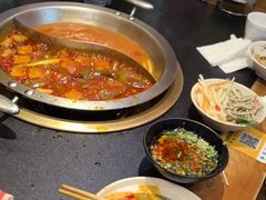 -沸炉重庆老火锅(军事博物馆店)