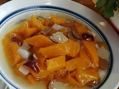 -霄汉牛三鲜湖北砂锅菜(万松园2店)