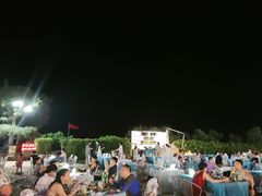 -亚龙湾希尔顿自助餐厅·海鲜·烧烤·沙滩BBQ·现场乐队