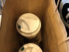 -星巴克(杭州西湖银泰1F店)