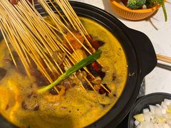 -钢管厂五区小郡肝串串香(奥克斯广场锦城万达店)