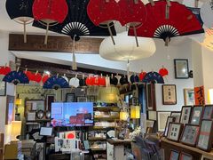 -邊城書店
