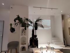 -春树下·树屋花房西餐厅(罍街AS1980店)