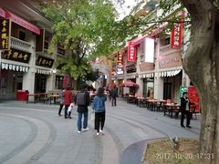 -吉庆街美食广场