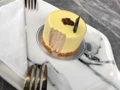 -UNI UNI(环亚凯瑟琳店)