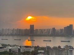 -东方豪景花园酒店·怡景旋转餐厅