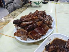 -香辉食馆(新兴路店)