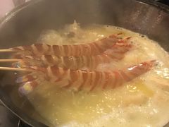 -鲜入围煮花胶鸡海鲜火锅