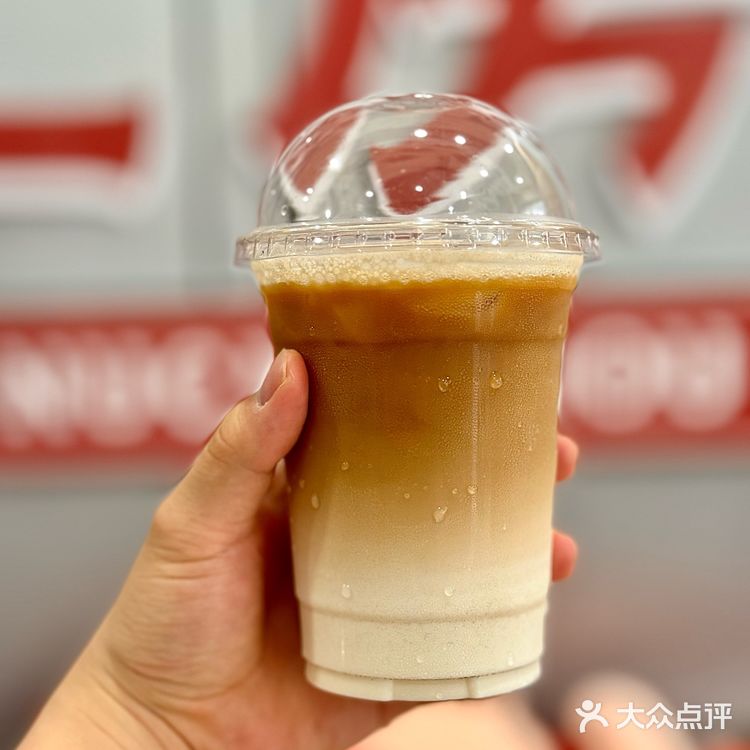 爱🐷星人有福了... 猪猪侠也爱吃的猪肘店... 🍖 