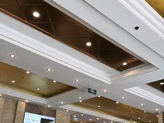 -天外天美食广场(哈尔滨路店)