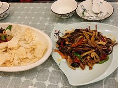 -小厨子私房菜·云南美食店