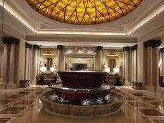 -广州富力丽思卡尔顿酒店