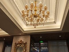 -秘密旅行Bonjour(黑金冠 江南西店)