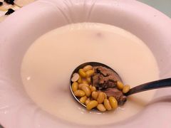 黄豆排骨汤-梅飞酒家(名辉豪庭店)