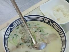 -眷江南之小蓝鲸(王府大街店)