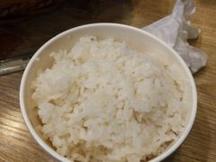 -愉肴麻辣香锅(中山路店)
