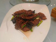 -凤凰园烤鸭店·唐山菜·传承花椒肉(老唐丰路店)