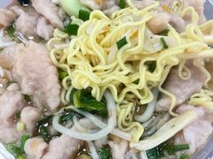 -意法服饰城