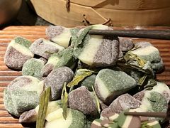-三出山火锅(南京万象天地店)