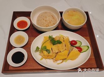 很喜欢这里的文华海南鸡饭, 每次必点️｡ Chatt