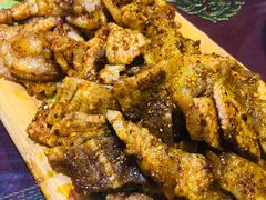 碳烤猪脸肉-傣宏缘·云南傣味特色菜·手抓饭·孔雀宴十六年店庆大酬宾(南屏步行街店)