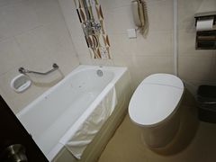 -清能·清江酒店(夷陵广场CBD中心店)