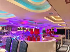 -巴特餐饮6加1音乐餐吧·新疆菜