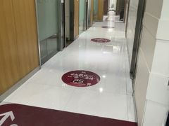 -雅悦齿科(顾村公园店)