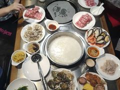 -圣琼美食百汇自助餐厅(福安购物广场店)