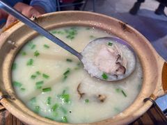 -蚝堡海鲜·威海菜·海肠捞饭·烧烤·亚洲吃蚝公司(幸福门店)