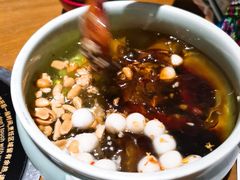 -吃饭皇帝大土家民族菜(正大广场店)