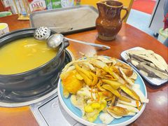 -菌之家·专业纯野生菌火锅·特色炒菌