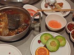 -黑金·寻焰自助百汇·烤肉·火锅(中街店)