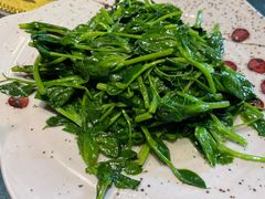 清炒豆尖-云之南(八里庄店)